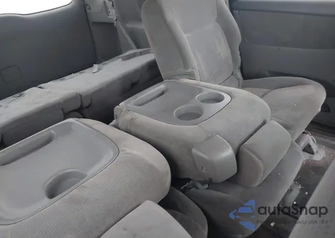 2004 Toyota Sienna Le z USA, uszkodzony, nr VIN 5TDZA23C44S107593